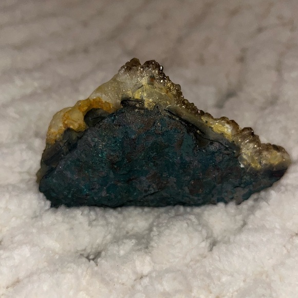 Citrine Healing Crystal - Picture 3 of 5